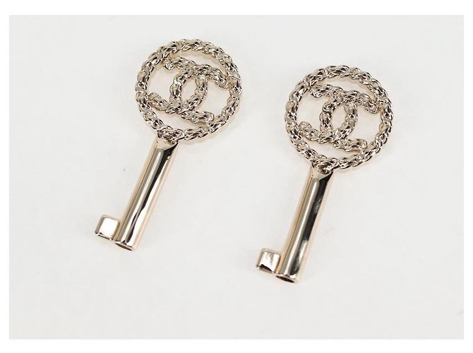CHANEL Matelassé Schmuckkästchen Schmuckbox Lammleder Gold CC Auth 129974SM Golden - Ansicht 24