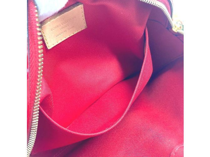 Borsa Louis Vuitton Santa Monica Monogram Vernis Rosso Fuschia - vista 15