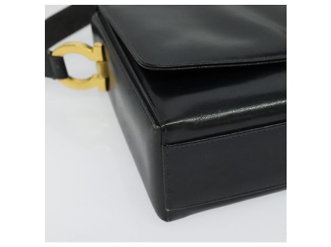 Borsa a Spalla Gancini in Pelle Nera e Oro Salvatore Ferragamo Auth 135489 Nero D'oro - vista 15