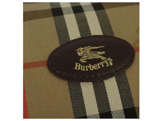 Autre Marque Borsa a Spalla Burberrys Nova Check in Tela Beige Auth BA4043 - vista 10