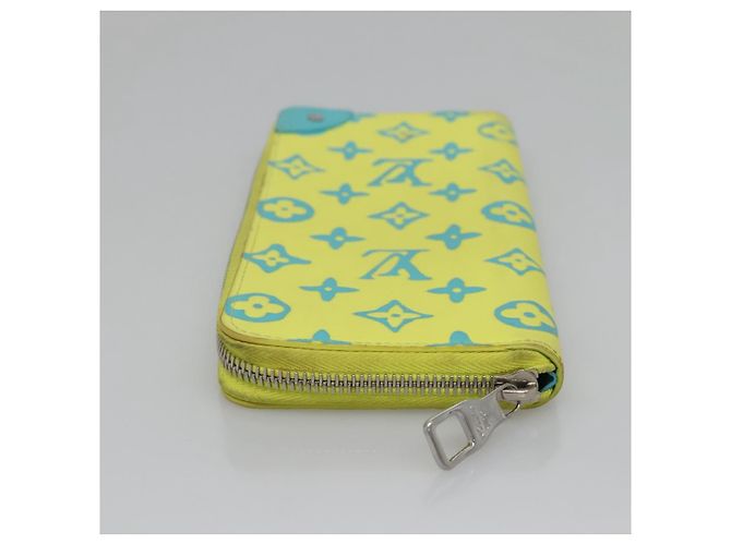 Billetera Vertical Zippy Playground LOUIS VUITTON Amarilla M82005 Auth 132783 Amarillo - vista 5