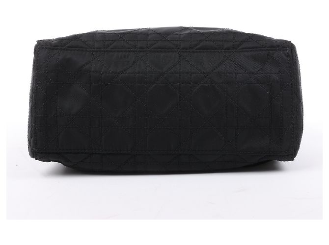 Borsa Lady Dior Cannage in nylon nero di Christian Dior - vista 10