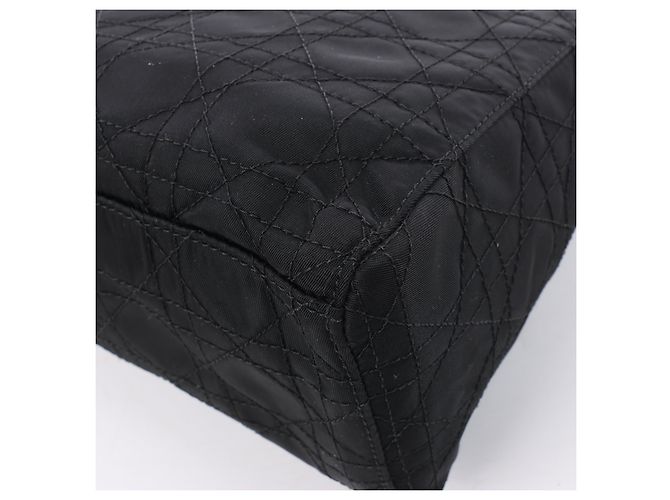 Borsa Lady Dior Cannage in nylon nero di Christian Dior - vista 13