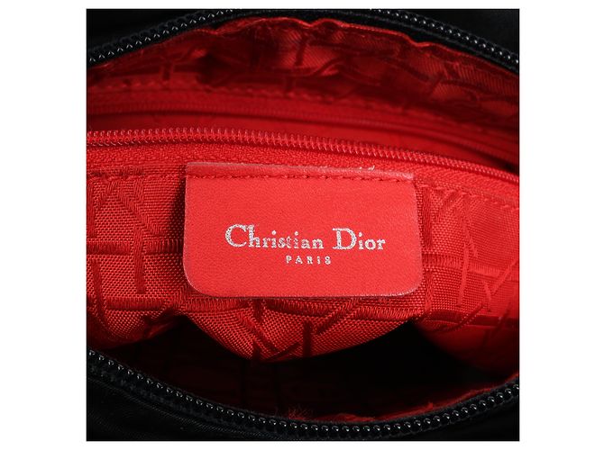 Borsa Lady Dior Cannage in nylon nero di Christian Dior - vista 17