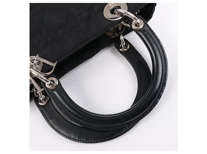 Borsa Lady Dior Cannage in nylon nero di Christian Dior - vista 8