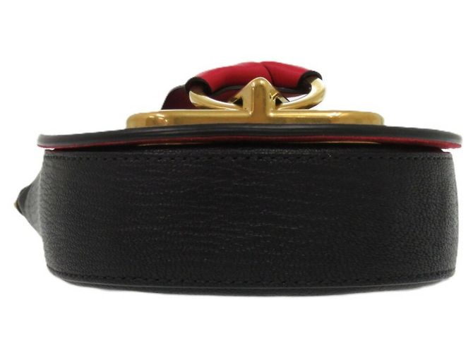Borsa a Spalla in Pelle V-Sling Small Saddle di Valentino Garavani Nero Rosso - vista 8