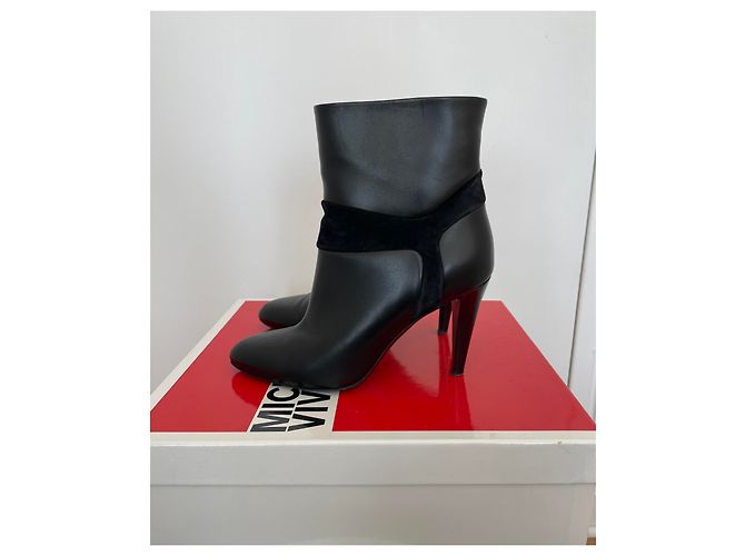 Leder Stiefeletten mit Absatz von Michel Vivien - Ansicht 2