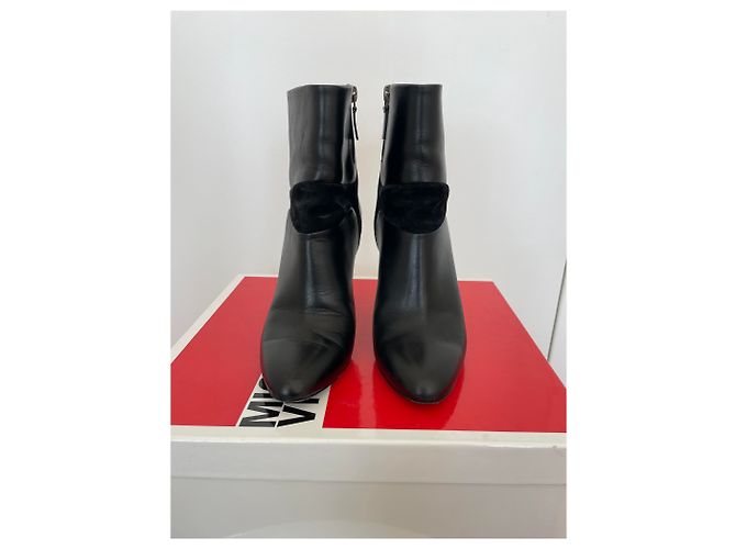 Leder Stiefeletten mit Absatz von Michel Vivien - Ansicht 3
