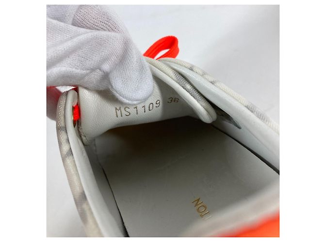 Tênis de amarrar Monogram Front Row da Louis Vuitton Branco Laranja - vista 10