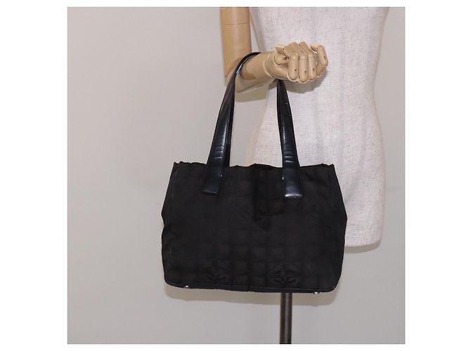 CHANEL Nuova Borsa Tote da Viaggio Nylon Marrone Scuro Nero CC Auth BA4258 - vista 22
