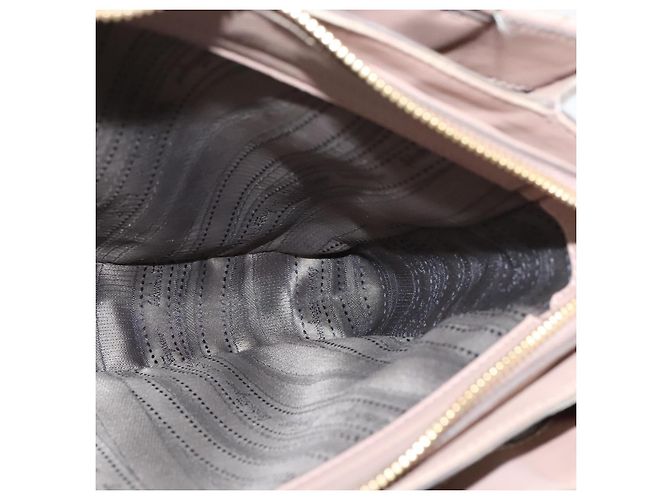 Borsa a Spalla Vala in Pelle Rosa Oro Auth BA4203 di Salvatore Ferragamo D'oro - vista 20