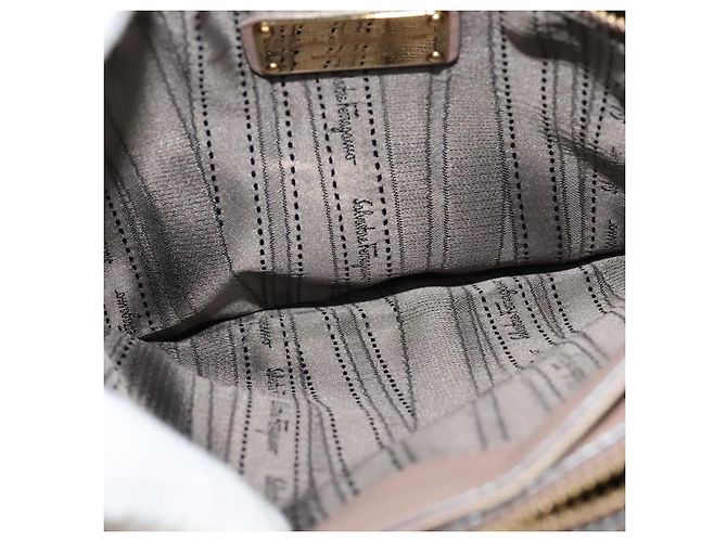 Borsa a Spalla Vala in Pelle Rosa Oro Auth BA4203 di Salvatore Ferragamo D'oro - vista 23