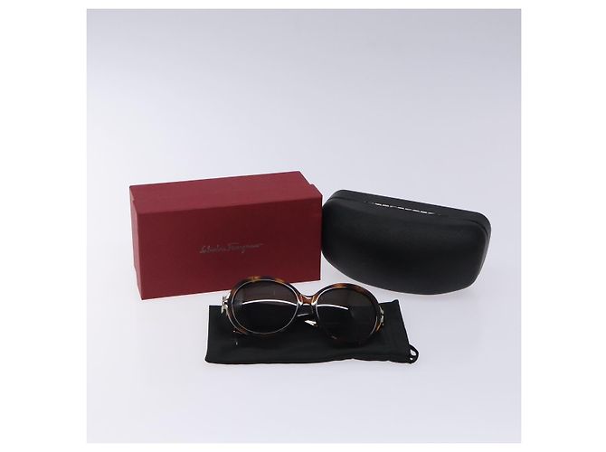Gafas de sol Salvatore Ferragamo de plástico marrón Auth BA4243 Castaño - vista 11