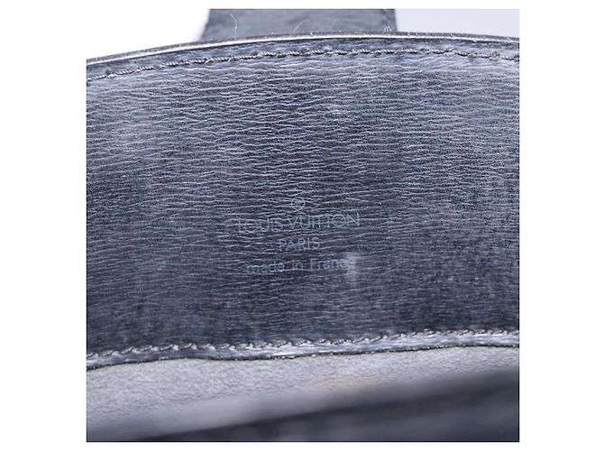 LOUIS VUITTON Bolsa de Ombro Epi Cluny Preta M52252 LV Auth gh354 Preto - vista 10