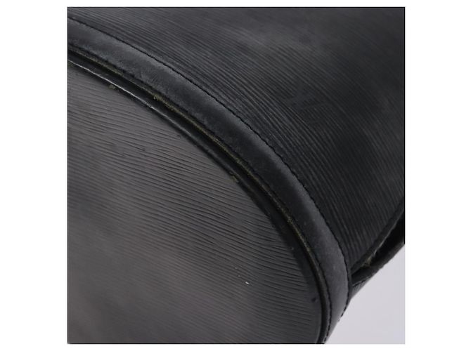 LOUIS VUITTON Bolsa de Ombro Epi Cluny Preta M52252 LV Auth gh354 Preto - vista 9
