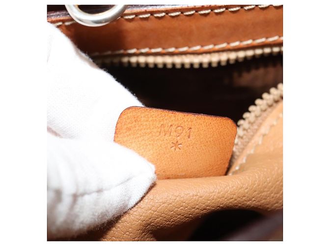 Céline Borsa a Spalla in Tela Macadam CELINE PVC Beige Oro Auth 132542 D'oro - vista 12