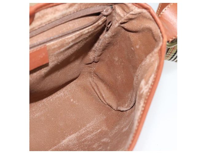 Autre Marque Borsa a Spalla Burberrys in Tela PVC Beige Oro Auth bs28159 D'oro - vista 18