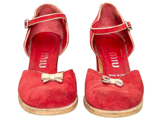 Miu Miu Décolleté in Camoscio Rosso - vista 2
