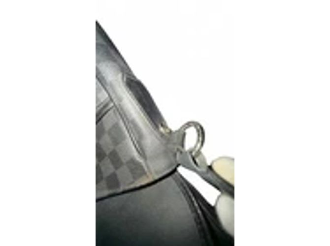 Louis Vuitton Damier Graphite Daniel MM Bolsa Mensageiro Preto - vista 13