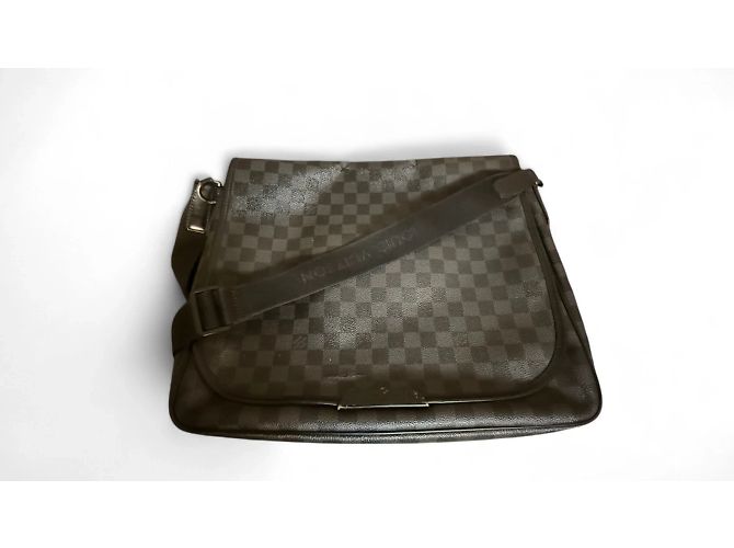Louis Vuitton Damier Graphite Daniel MM Bolsa Mensageiro Preto - vista 2