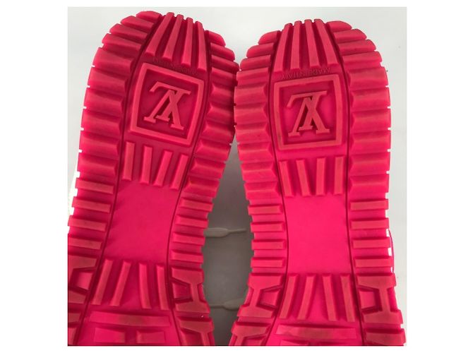 Sneakers basse Runaway di Louis Vuitton Rosa Bianco - vista 11