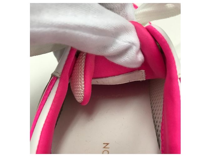 Sneakers basse Runaway di Louis Vuitton Rosa Bianco - vista 14