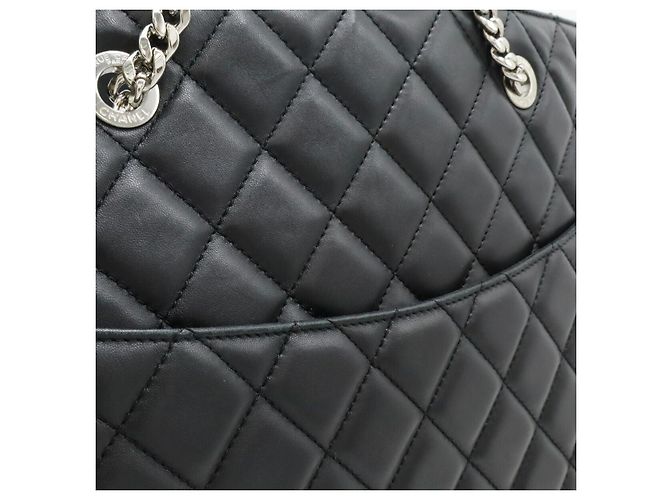 2.55 Borsa Tote Chanel Matelassé Coco Mark Nero - vista 8