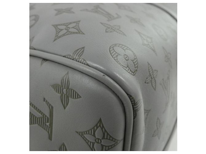 Sac Boston Keepall Bandoulière 50cm Monogram Shadow Louis Vuitton Noir Gris Monogramme - vue 2