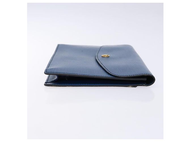 LOUIS VUITTON Pochette Montaigne 27 Épi Bleue M52655 LV Auth 135873 - vue 3