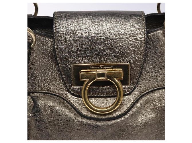 Borsa a mano in pelle Gancini Salvatore Ferragamo Argento Oro Auth 133160 D'oro - vista 14