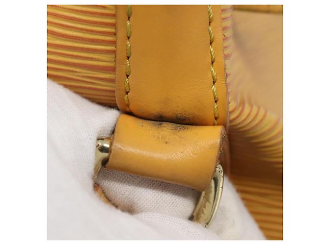 Noe LOUIS VUITTON Borsa a Spalla Petit Noé Epi Gialla M44109 LV Auth sw1355 Giallo - vista 12