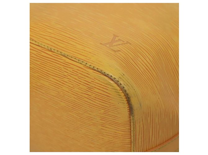 Noe LOUIS VUITTON Borsa a Spalla Petit Noé Epi Gialla M44109 LV Auth sw1355 Giallo - vista 9