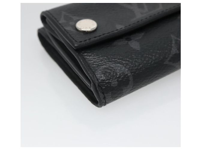 Billetera Compacta Discovery Monogram Eclipse LOUIS VUITTON M67630 LV Auth 135759 Monograma - vista 8