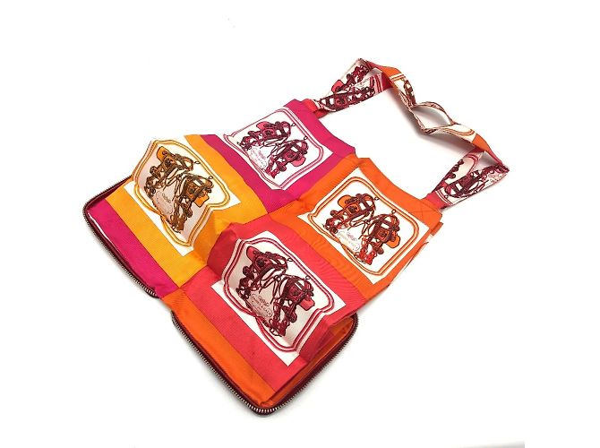 Borsa Silky Pop di Hermès Rosso - vista 2