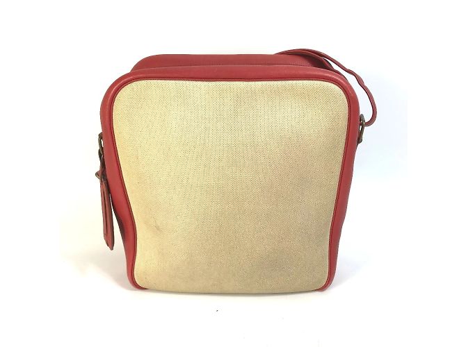 Borsa a spalla Victoria Square di Hermès Rosso Beige - vista 2
