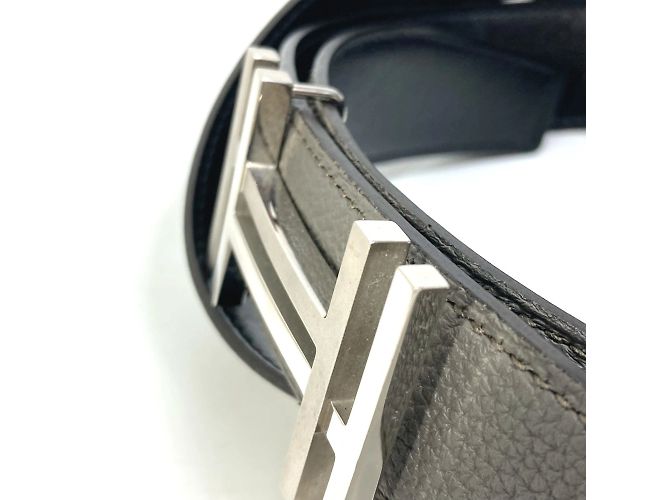 H-Gürtel aus Togo-Leder in Ash Au Carré von Hermès Braun - Ansicht 7
