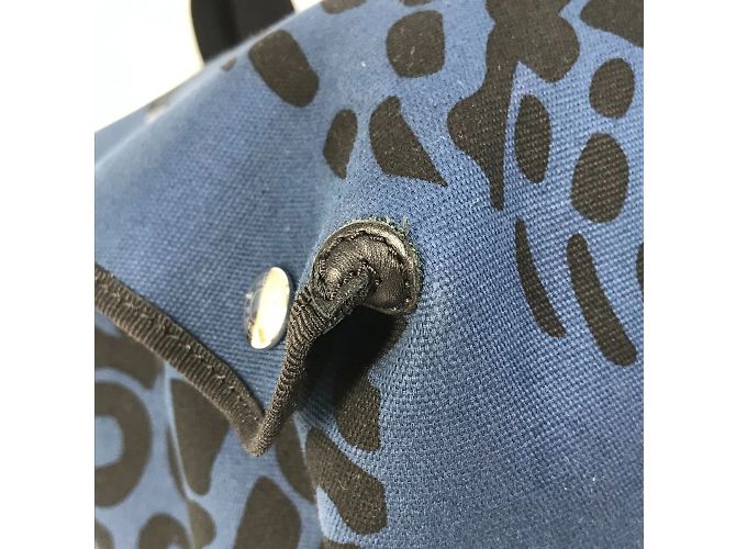 Borsa a spalla con stampa leopardata Hermès Nero Blu navy - vista 6