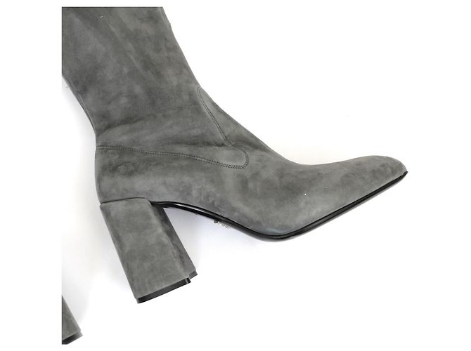 Botas de camurça cinza acima do joelho Prada Outono 2015 - vista 2