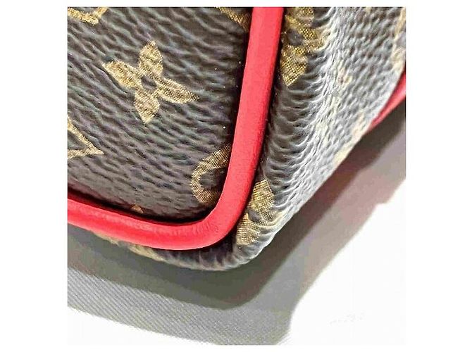 Charm Portachiavi Mini Keepall Monogram Louis Vuitton Marrone - vista 4
