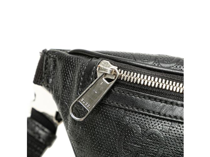 Marsupio in pelle nera con stampa GG di Gucci Nero - vista 6