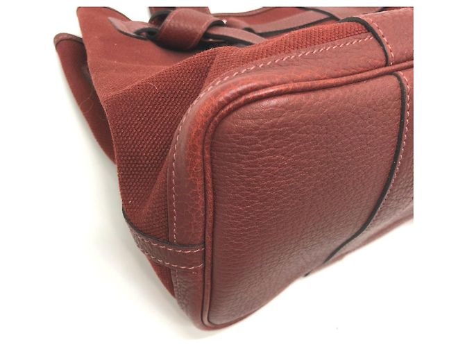 Borsa Tote Petite Santu di Hermès Bordò - vista 4