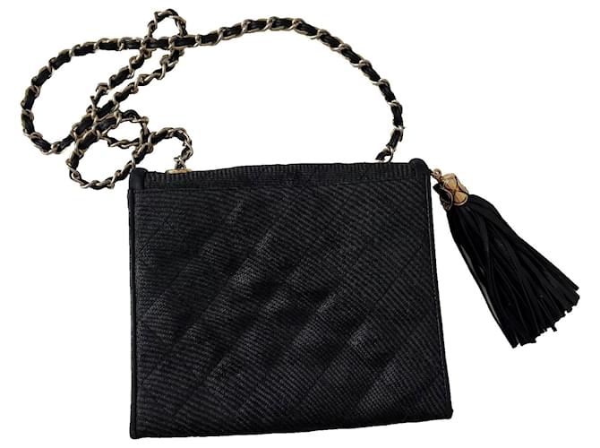 Chanel Borsa a tracolla Double Flap Nero Gold hardware - vista 3