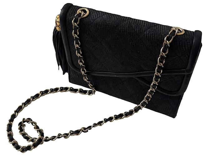 Chanel Borsa a tracolla Double Flap Nero Gold hardware - vista 4