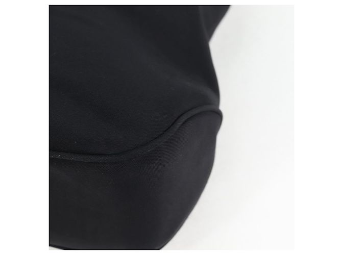 Borsa a Spalla Vala in Nylon Nero e Argento di Salvatore Ferragamo Auth bs27290 - vista 13