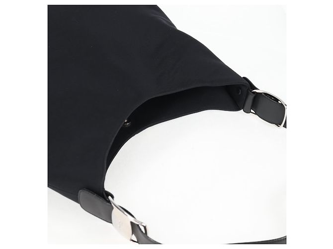 Borsa a Spalla Vala in Nylon Nero e Argento di Salvatore Ferragamo Auth bs27290 - vista 7