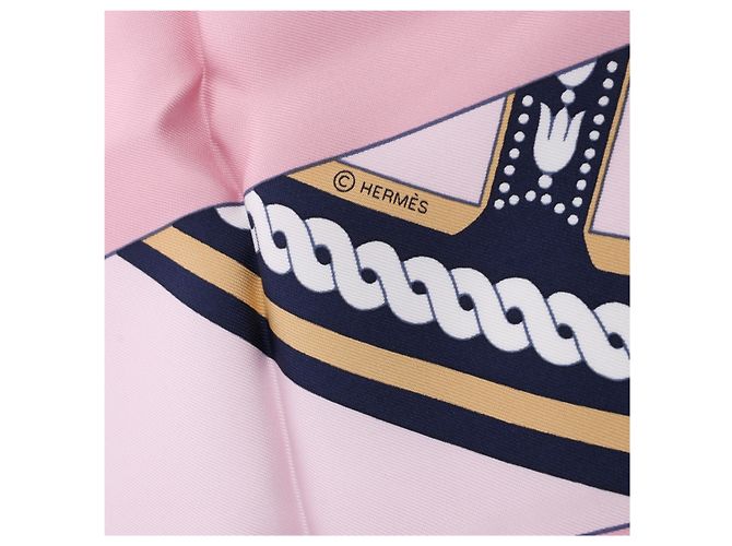Foulard Hermès Carré 90 "LA BERLINE BAYADERE" 100% Seta in Rosa - vista 11