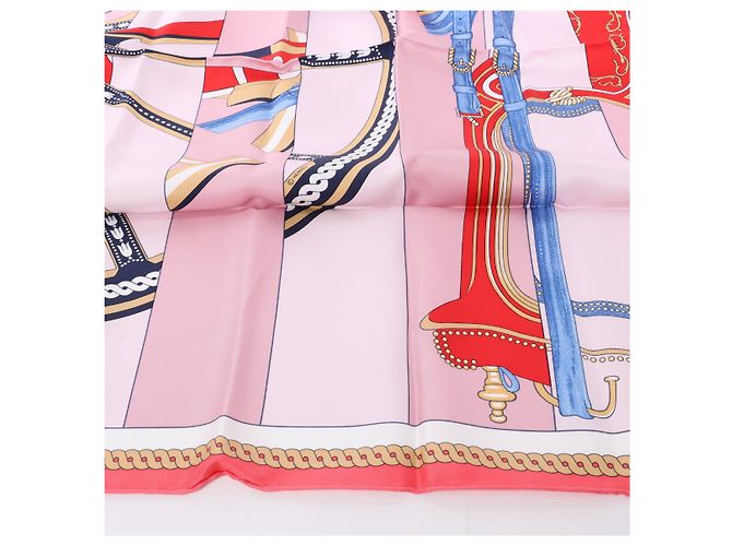 Foulard Hermès Carré 90 "LA BERLINE BAYADERE" 100% Seta in Rosa - vista 6