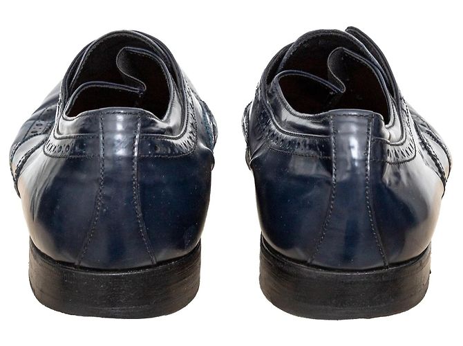 Scarpe in pelle blu brogue Prada - vista 5