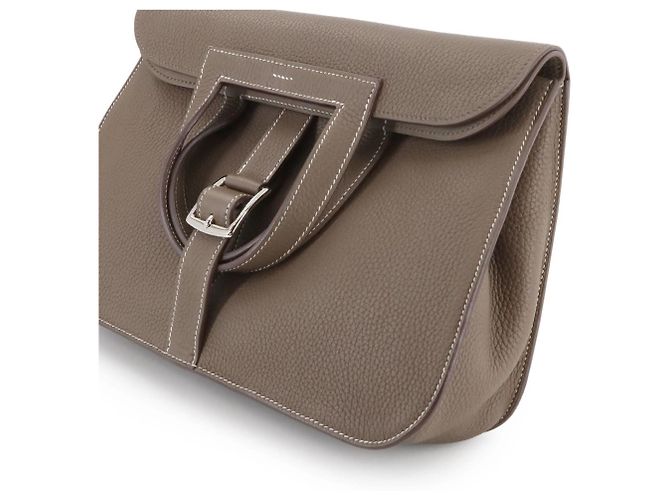 Borsa Hermès Halzan 31 Taupe - vista 9