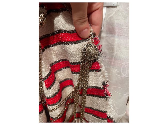 Chanel Jacke Rot Weiß mit Silbernen Ketten Größe 36 - Ansicht 6